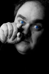 음악감독인 안드레 아부잠라의 대표 이미지