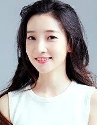 영화배우인 담효범의 대표 이미지