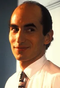 배우인 토니 아지토의 대표 이미지