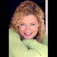 각본, 배우인 쉐리 J. 윌슨의 대표 이미지