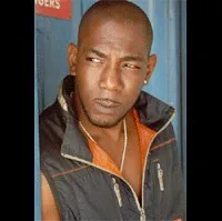 영화배우인 로렌스 메이슨의 대표 이미지