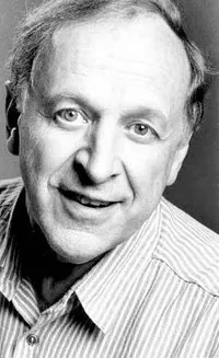 영화배우인 마르셀 사보린의 대표 이미지