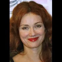 배우인 마린느 델테르메의 대표 이미지