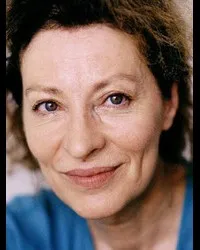 배우인 베렝게르 본보이신의 대표 이미지