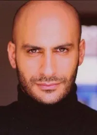 영화배우인 마이클 베니에어의 대표 이미지