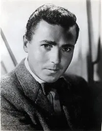 영화배우인 윌리암 에이드의 대표 이미지