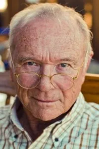 영화배우인 프랭크 파머의 대표 이미지