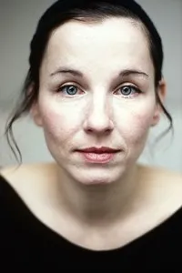 배우, 가수인 메레트 베커의 대표 이미지