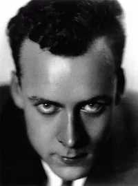 영화감독인 장 드레비유의 대표 이미지