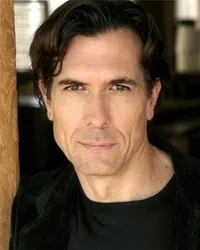 영화배우인 조셉 컬프의 대표 이미지