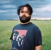 배우, 감독인 코디 라이트닝의 대표 이미지