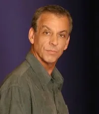 영화배우인 살 카탈라노의 대표 이미지