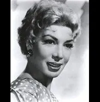 배우인 돌로레스 그레이의 대표 이미지