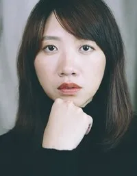 감독인 린 첸의 대표 이미지