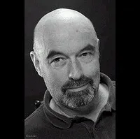 배우인 니콜라스 실베르의 대표 이미지