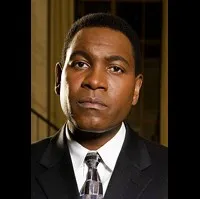 영화배우인 미켈티 윌리엄슨의 대표 이미지