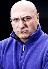 영화배우인 슬라브코 라보빅의 대표 이미지