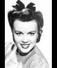 영화배우인 팻시 가렛의 대표 이미지