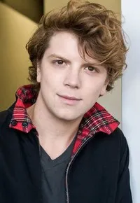 영화배우인 마이클 시터의 대표 이미지