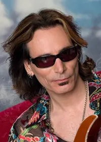 가수, 기타리스트인 스티브 바이의 대표 이미지