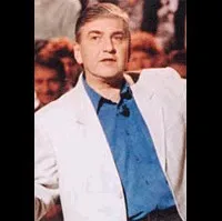 배우인 미로슬라프 도너틸의 대표 이미지