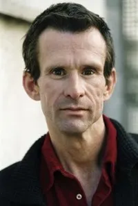 영화배우인 울리히 마테스의 대표 이미지