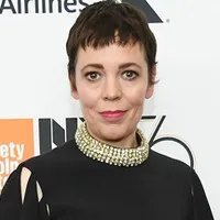 영화배우인 올리비아 콜맨의 대표 이미지