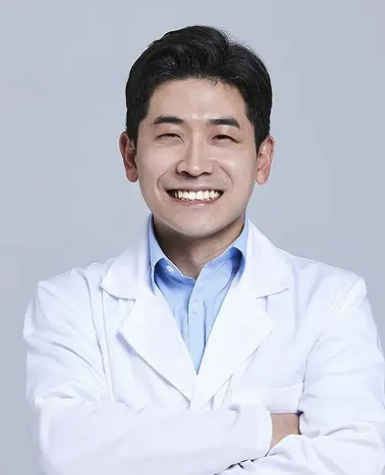 의사, 유튜버인 오진승의 대표 이미지