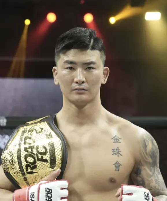 이종격투기선수인 김태인의 대표 이미지